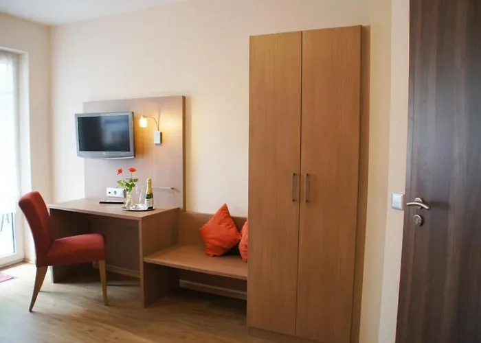 Weingut Und Gaestehaus Josef Reis 3* Mehring (Rhineland-Palatinate)