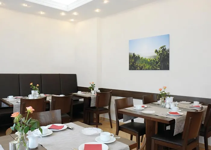 Weingut Und Gaestehaus Josef Reis Mehring (Rhineland-Palatinate)